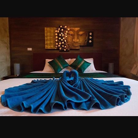Royal Chang Of Siam Boutique Resort Rawai Exterior foto
